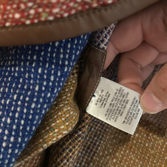 Nomad Morgan Carper Color Block Fringe Wool Cape Poncho Size Medium Large - Picture 9 of 15